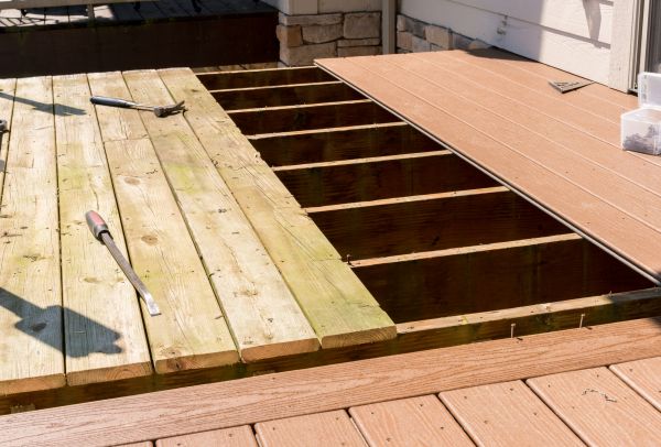 Cost of Deck Floor Replacement in Eugene